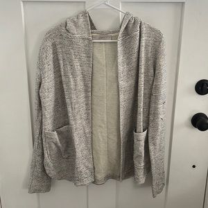 Hooded sweater jacket